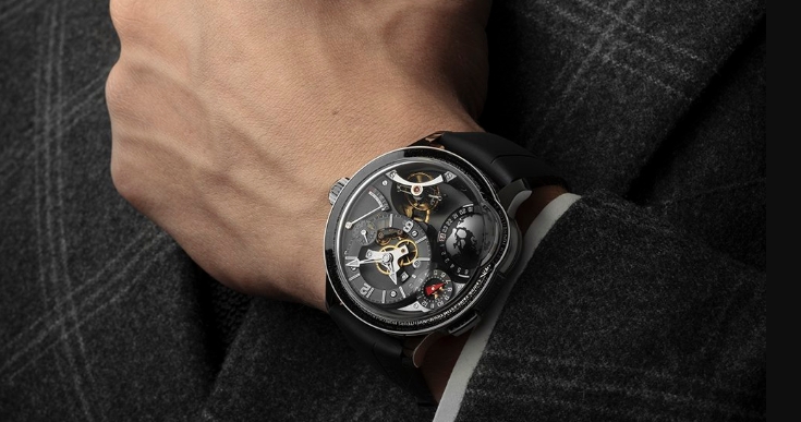 LUXURY TIMEPIECES